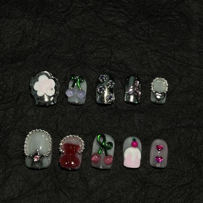 Meyve Katı Çiviler